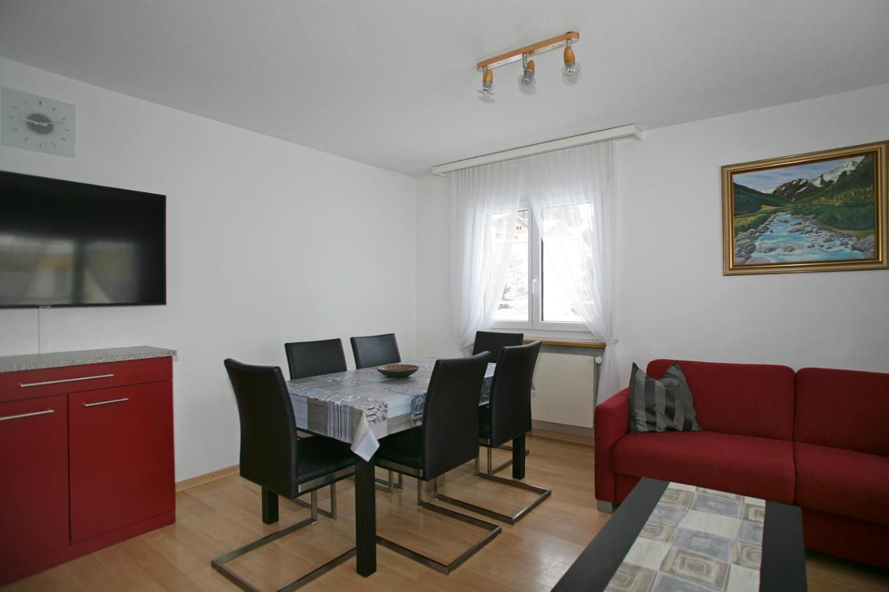 Baron / Baronesse Apartments Leukerbad Zimmer foto