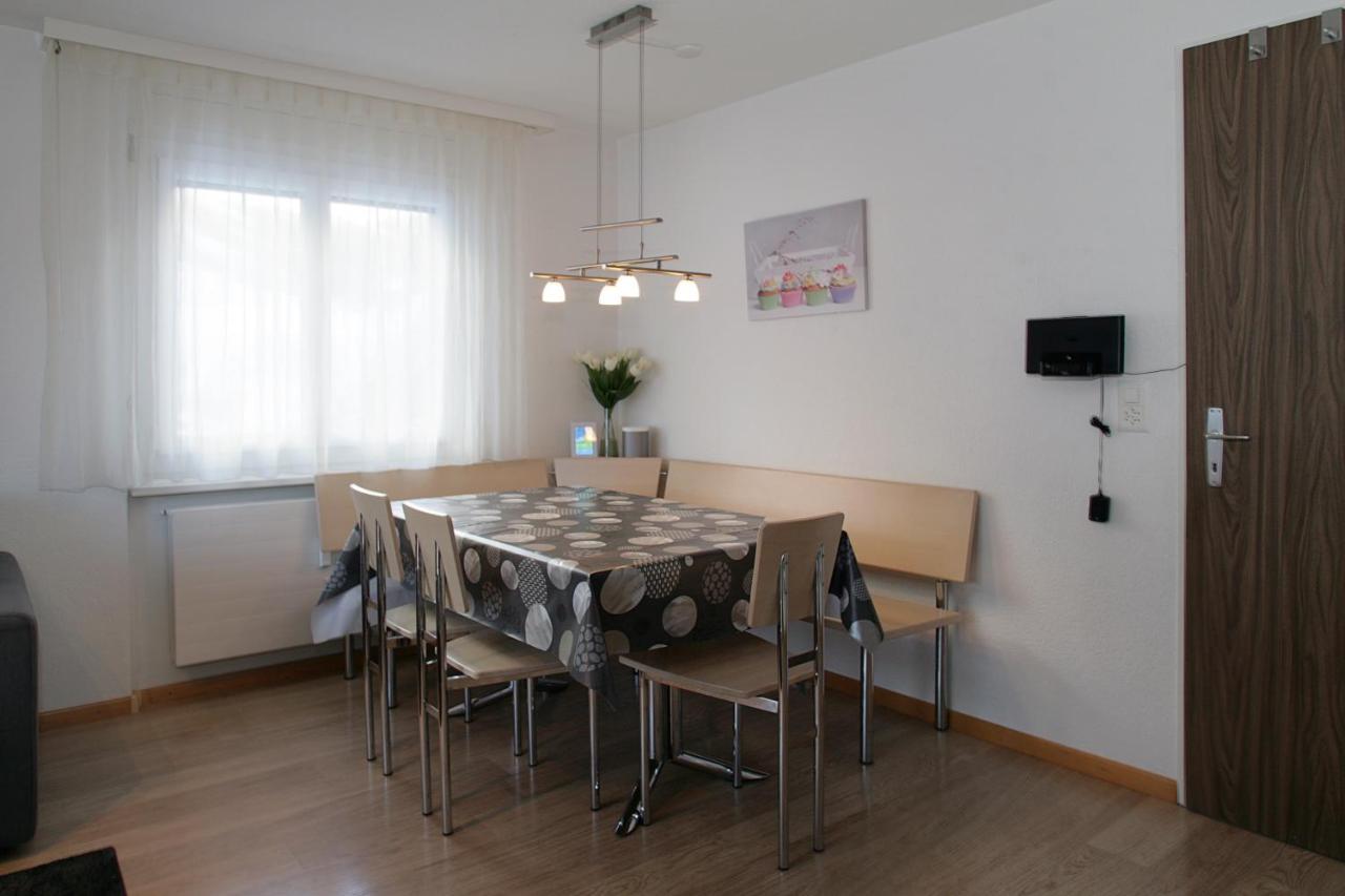 Baron / Baronesse Apartments Leukerbad Zimmer foto