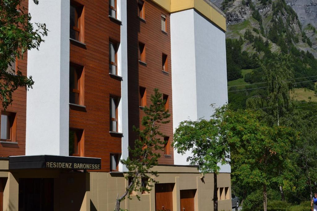 Baron / Baronesse Apartments Leukerbad Exterior foto