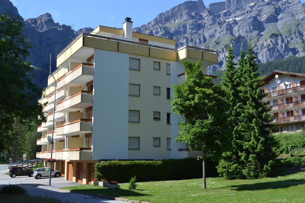 Baron / Baronesse Apartments Leukerbad Exterior foto